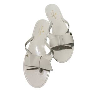 Kate Spade Pre-Loved White/Ivory Jayla Bow Flip Flop Sandals